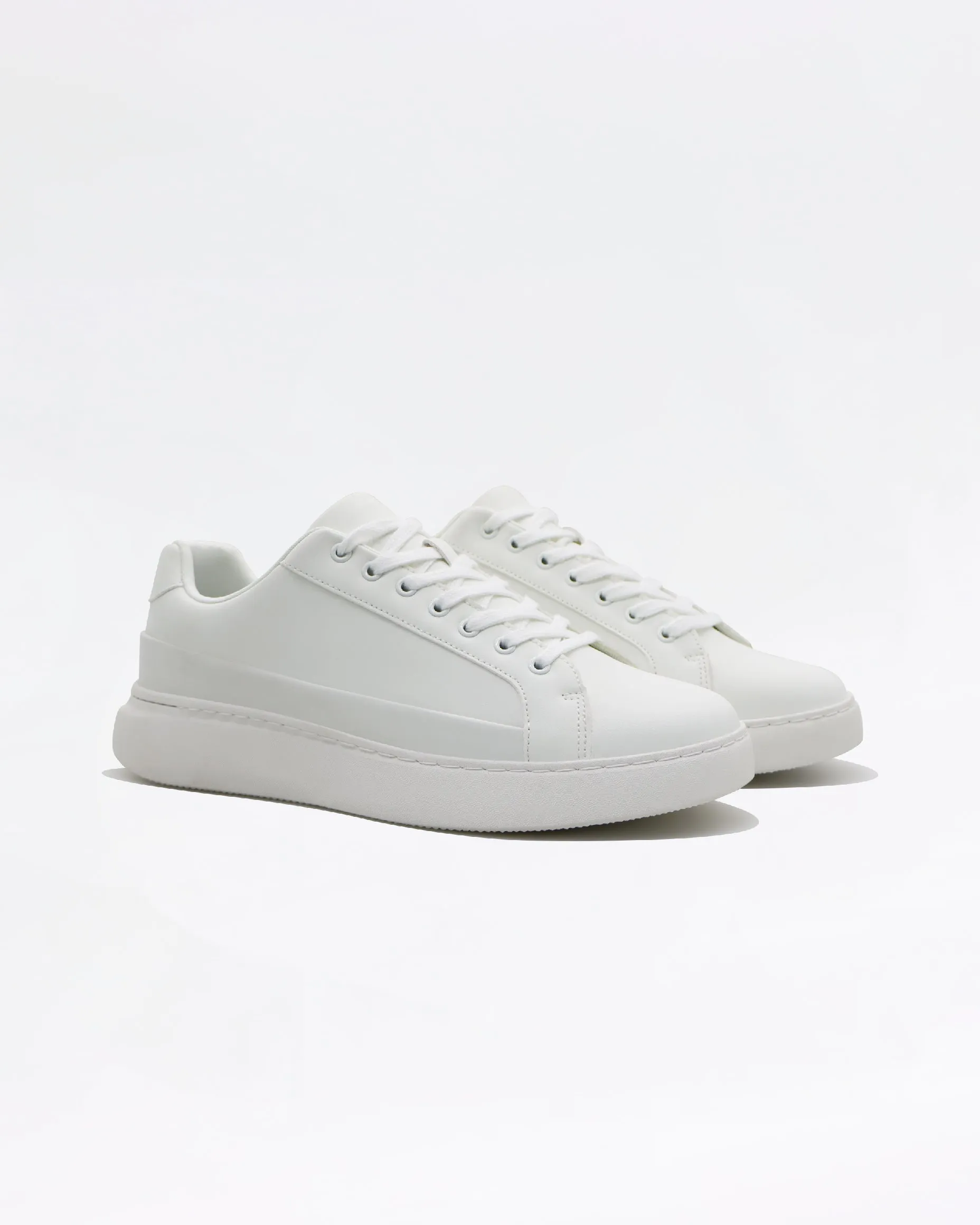2H #0212 2008 1312 White Casual shoes