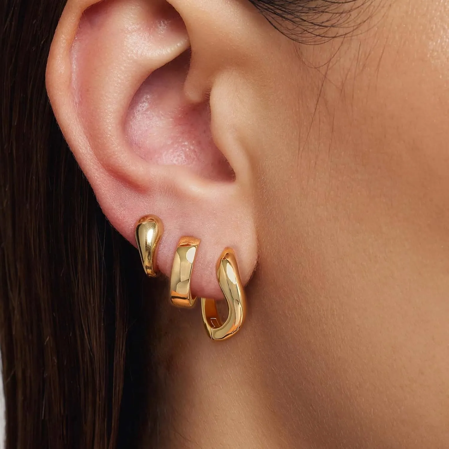 3 Pairs Gold Hoop Earrings for Women Trendy Dainty Gold Huggie Earrings 14k Gold Stud Earring Hypoallergenic Earrings Small Hoop Earrings for Gifts