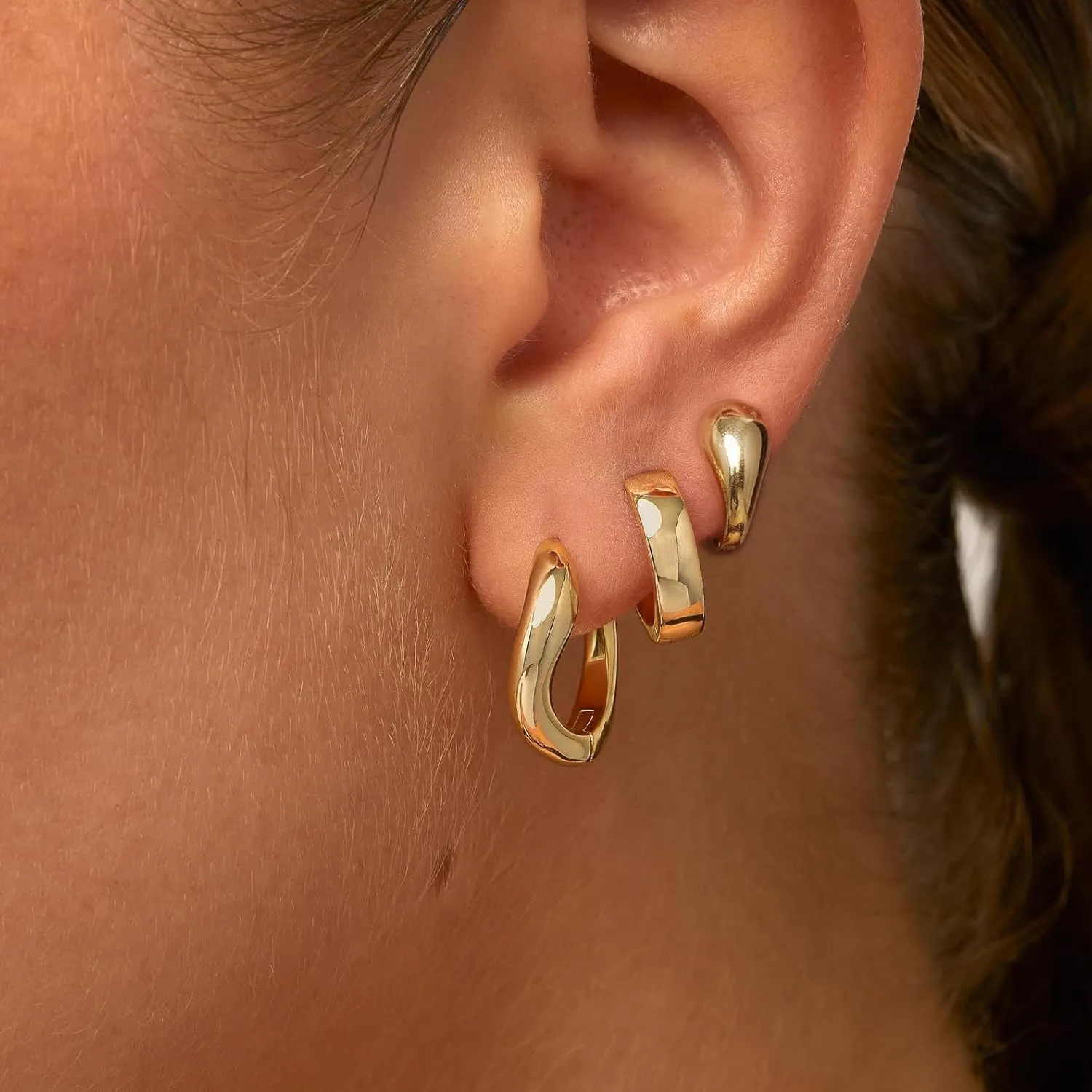3 Pairs Gold Hoop Earrings for Women Trendy Dainty Gold Huggie Earrings 14k Gold Stud Earring Hypoallergenic Earrings Small Hoop Earrings for Gifts