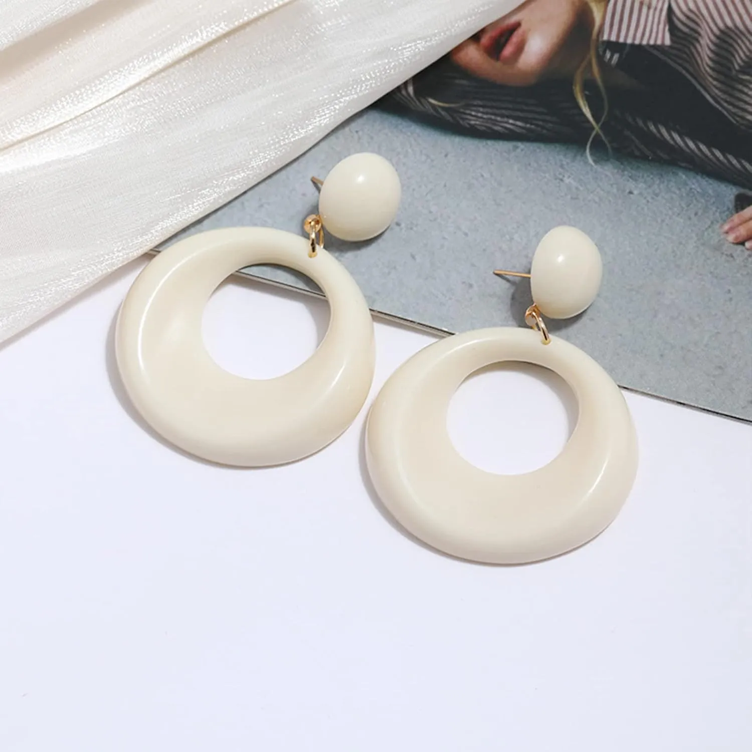 70s Earrings for Women White Acrylic Earrings 70s Outfits for Women Earrings Dangle Simple Retro 70s Jewelry