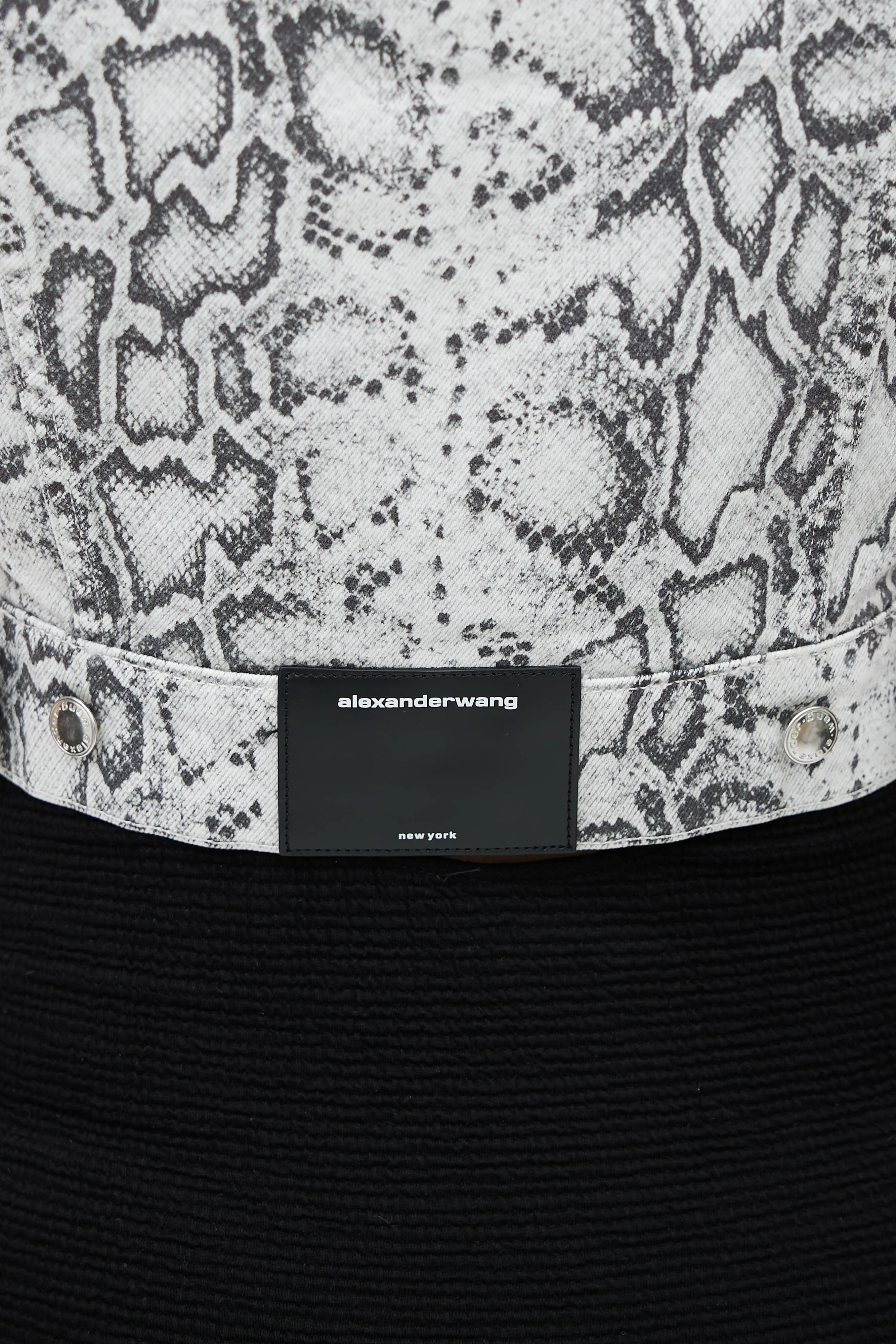 Black & White Print Sleeveless Vest