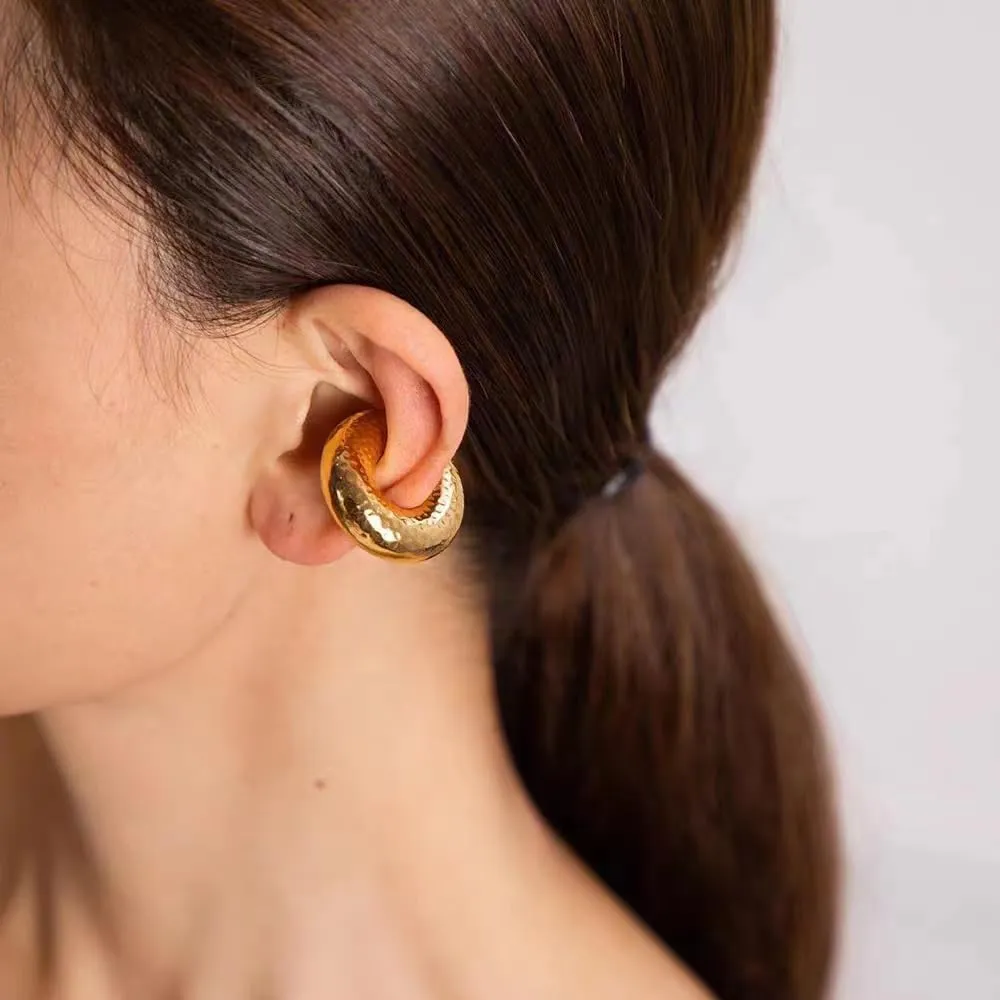 Chunky Gold Ear Cuff Earrings for Women Non Piercing, Hollow Thick Round Tube Ear Cartilage Clip Earrings Jewelry