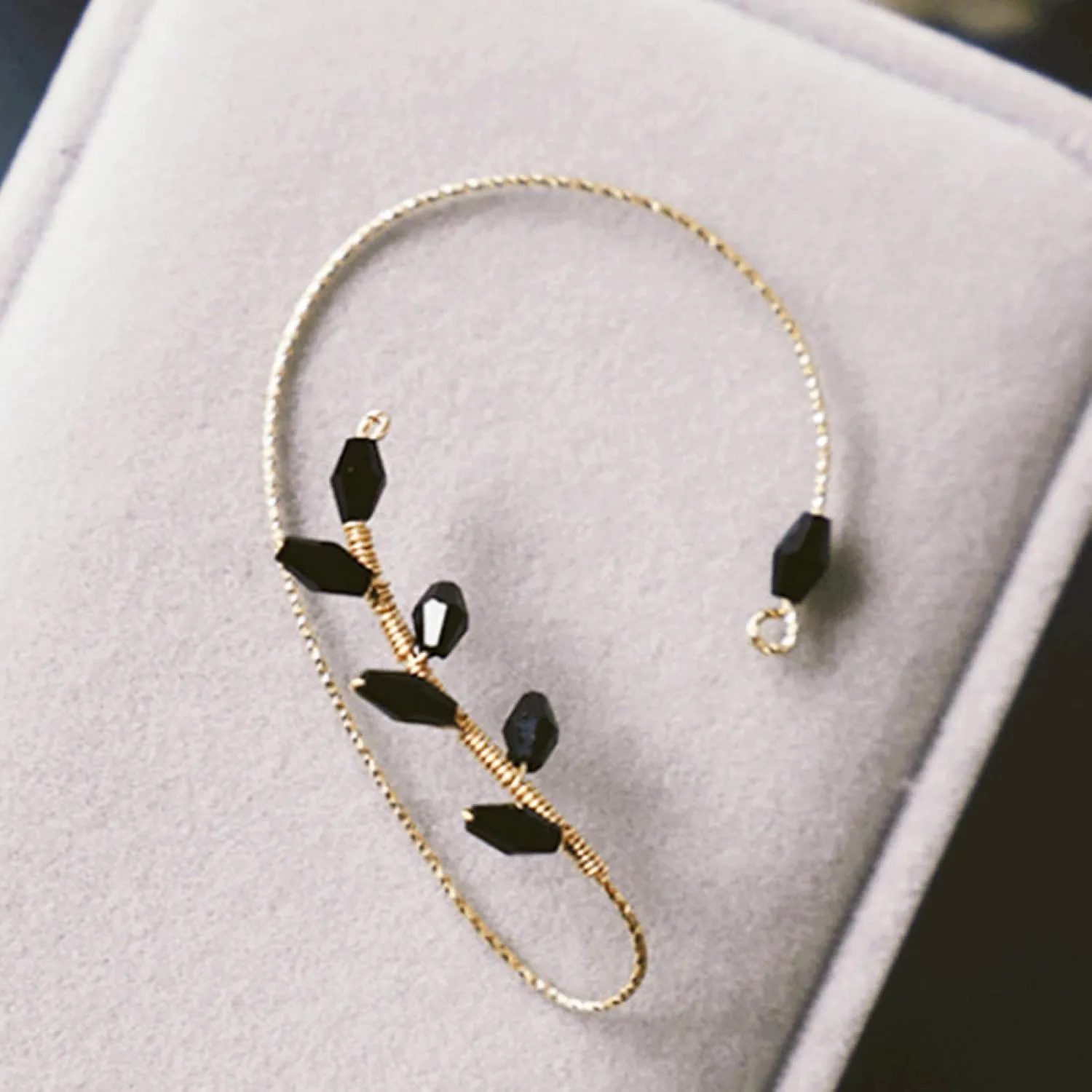 Earring Hoop Stud Drop & Dangle, 1Pc Charm Gold-plated Unique Ear Cuff Clip Non Pierced Earring Jewelry for Women Teen Girls Birthday Christmas Friends Gift