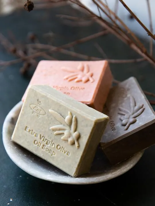 Est Pink Clay & Geranium Block Soap