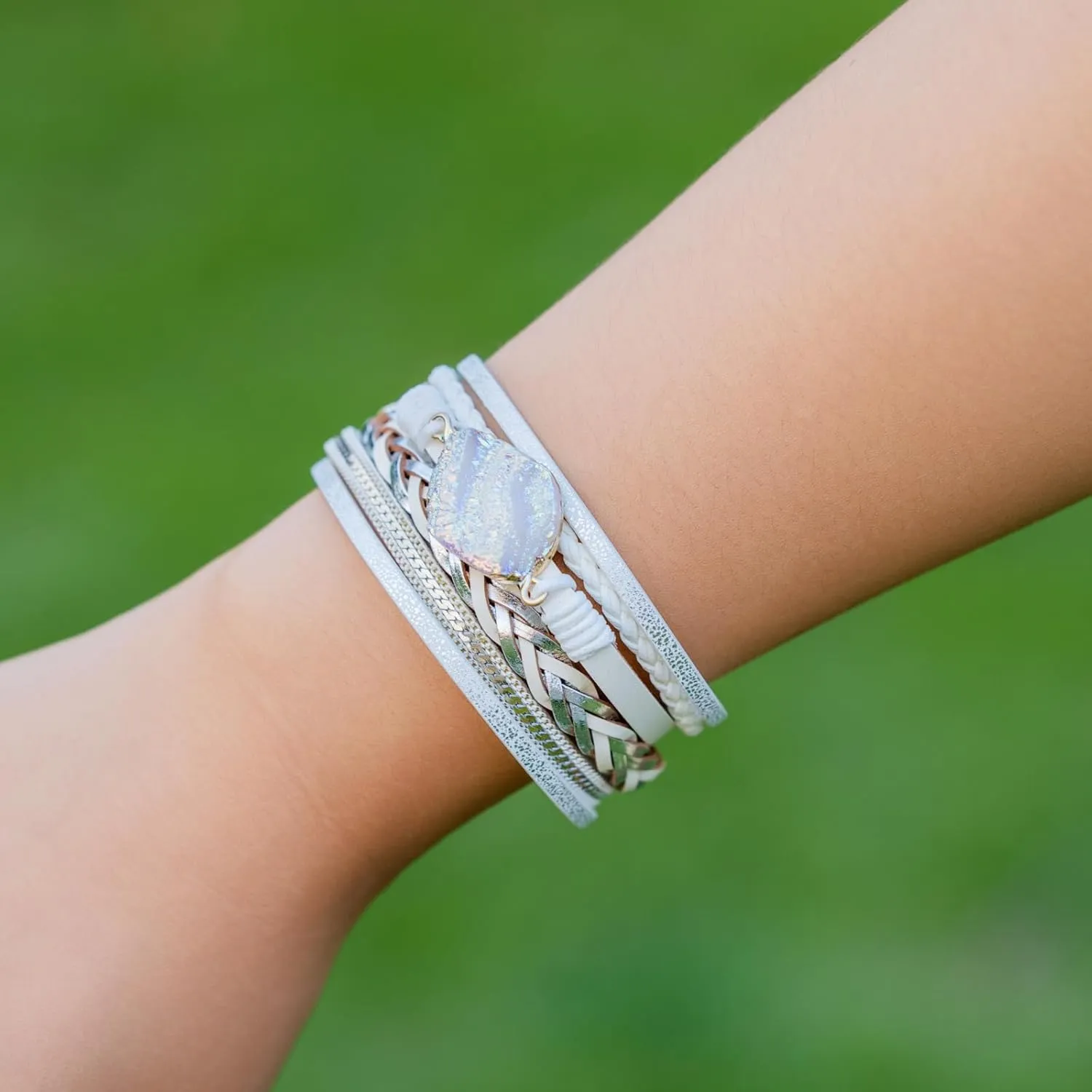 FANCY SHINY Braided Leather Bangle Bracelets Boho Resin Stone Wrap Bracelets Stackable Cuff Bracelets with Magnetic Clasp for Women
