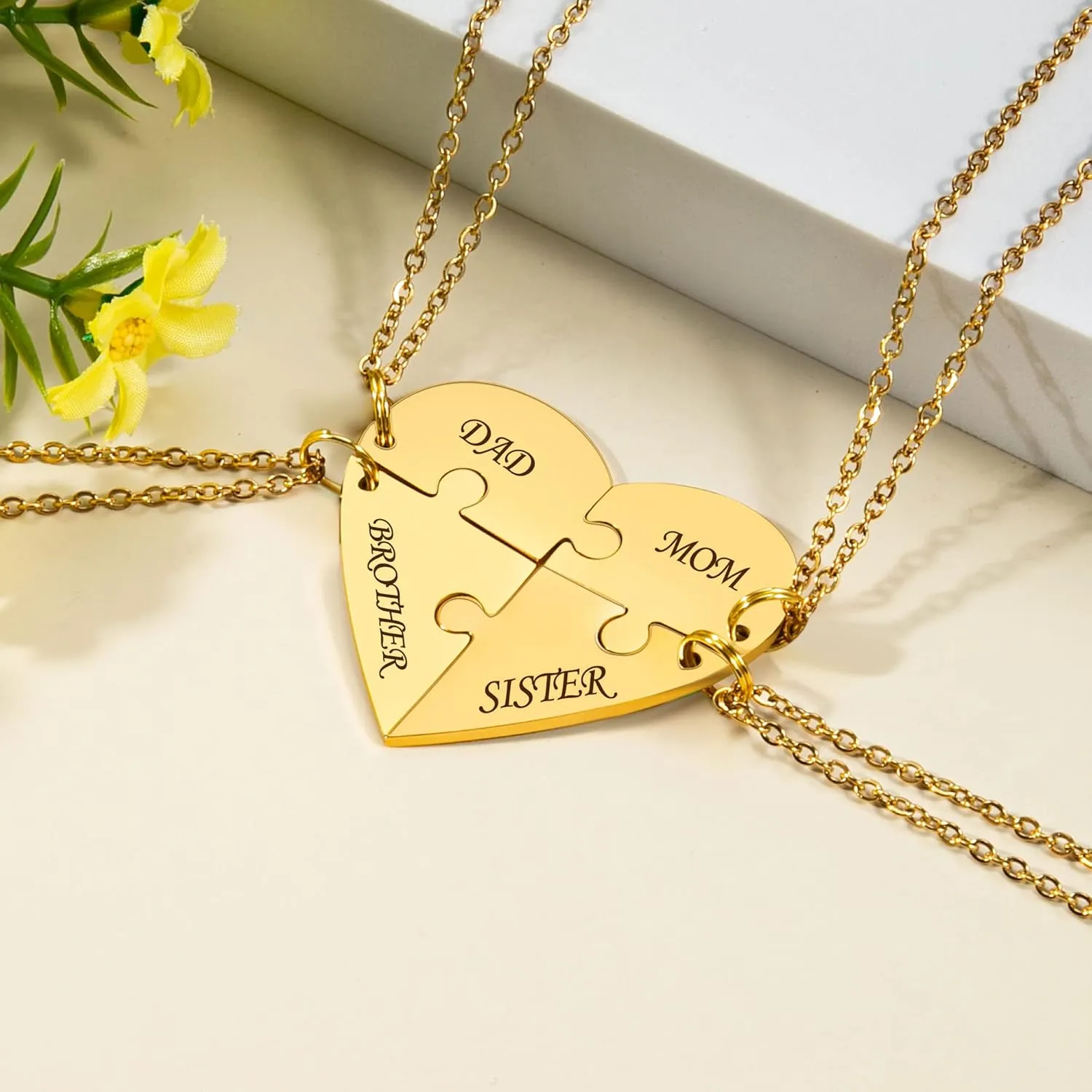 Fanery Sue Personalized Puzzle Pieces Heart Shape Necklace/Kaychain for Love Best Friends Family Custom Name/Date Matching Pendant Set with Gift Box