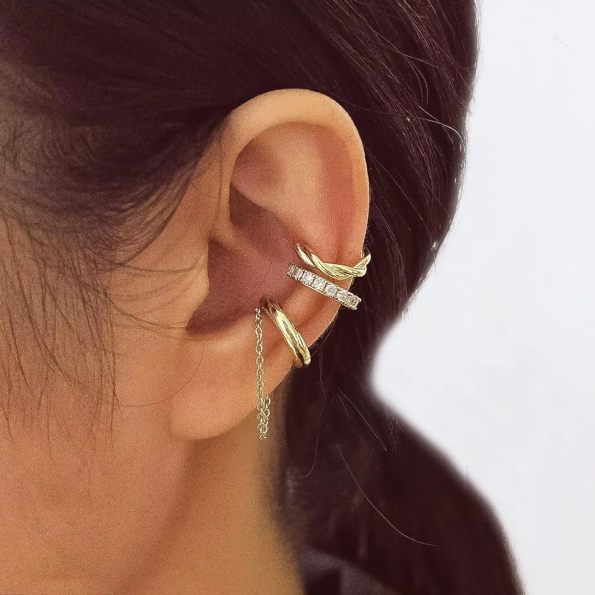 Gold Ear Cuff Earrings for Women Non Piercing 14K Gold Plated/Silver Cuff Clip On Cartilage Hoop Shining Cubic Zirconia Twisted Chain Ear Clip On Earring for Women Chunky Ear Cuffs Earrings