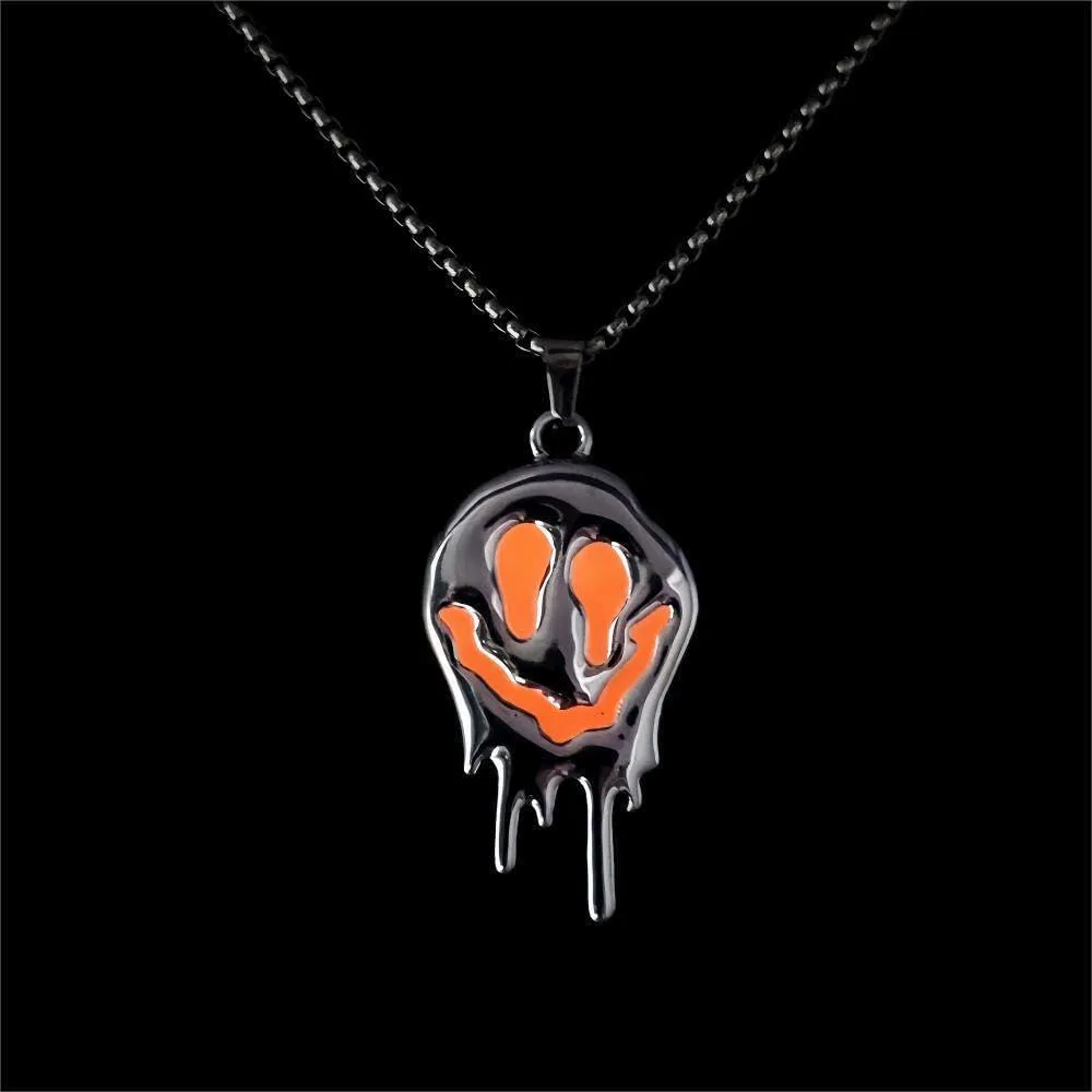 Halloween Glow Grimace Heart Necklace for Women Goth Fluorescent Necklace Glow in The Dark Gothic Halloween Jewelry Accessories