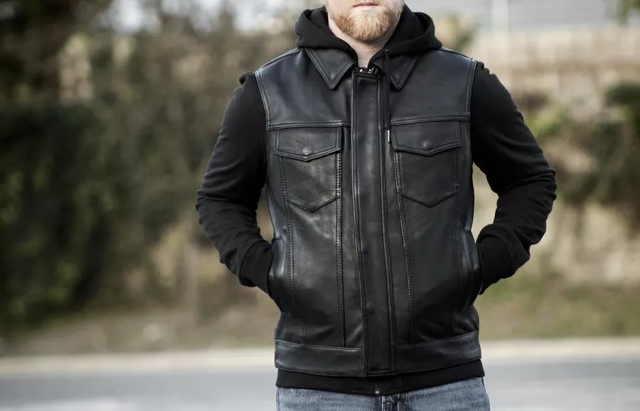 Kent Vest With Hoodie