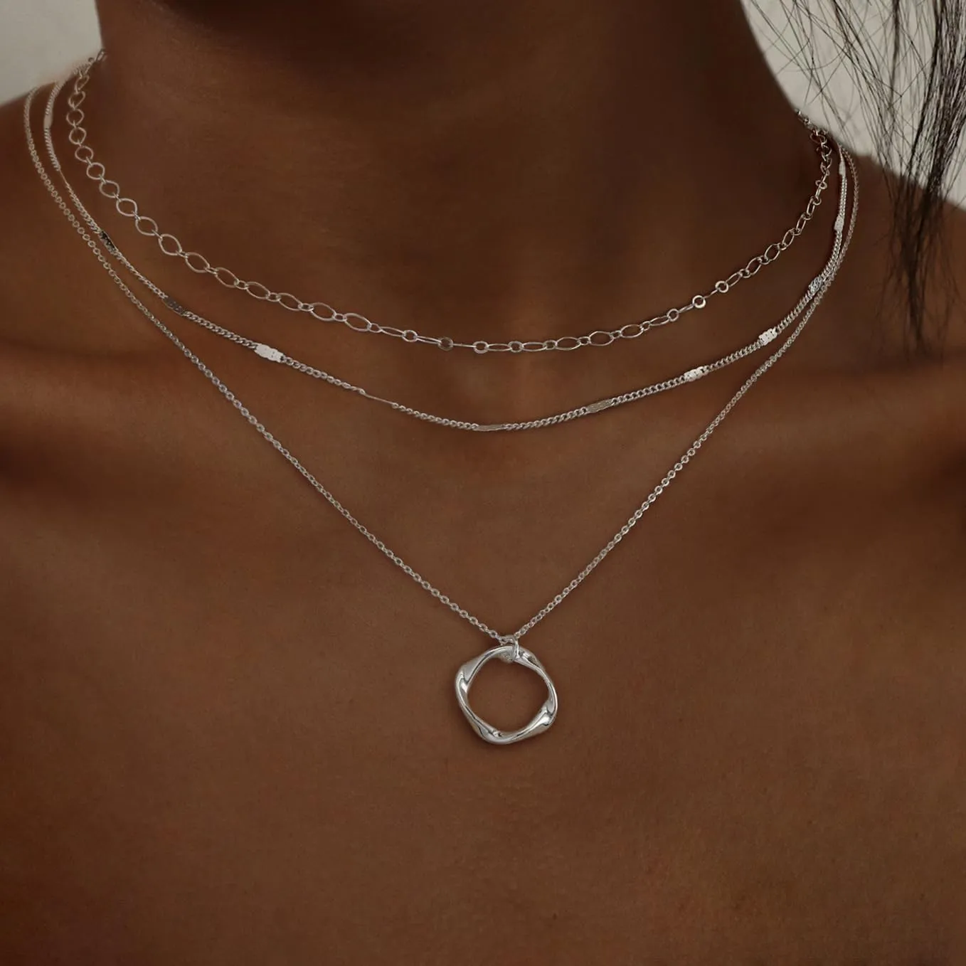Layered Necklaces for Women,14K Gold/Silver Necklace Set Simple Layered Necklaces Herringbone Twisted Lip Chain Dainty Pendant Necklace Jewelry