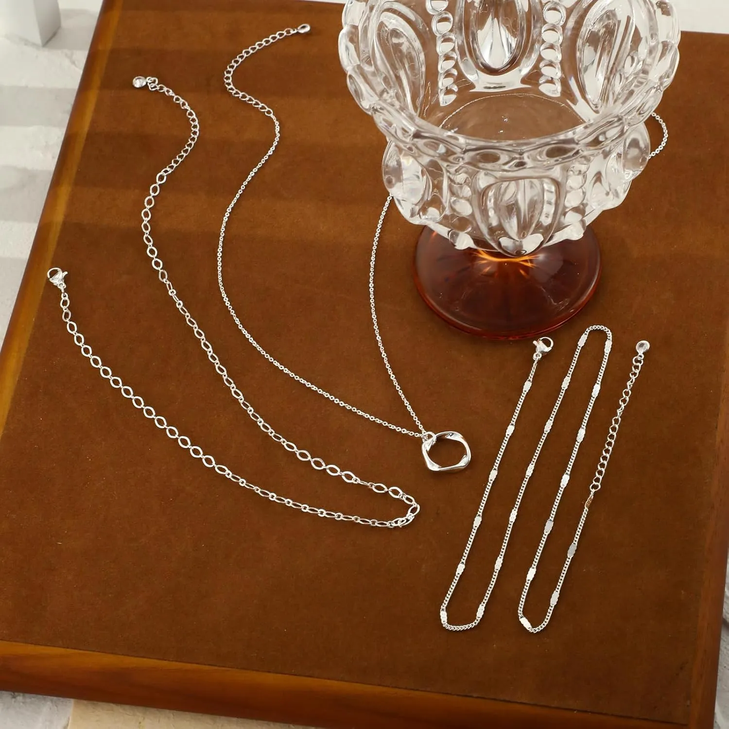 Layered Necklaces for Women,14K Gold/Silver Necklace Set Simple Layered Necklaces Herringbone Twisted Lip Chain Dainty Pendant Necklace Jewelry