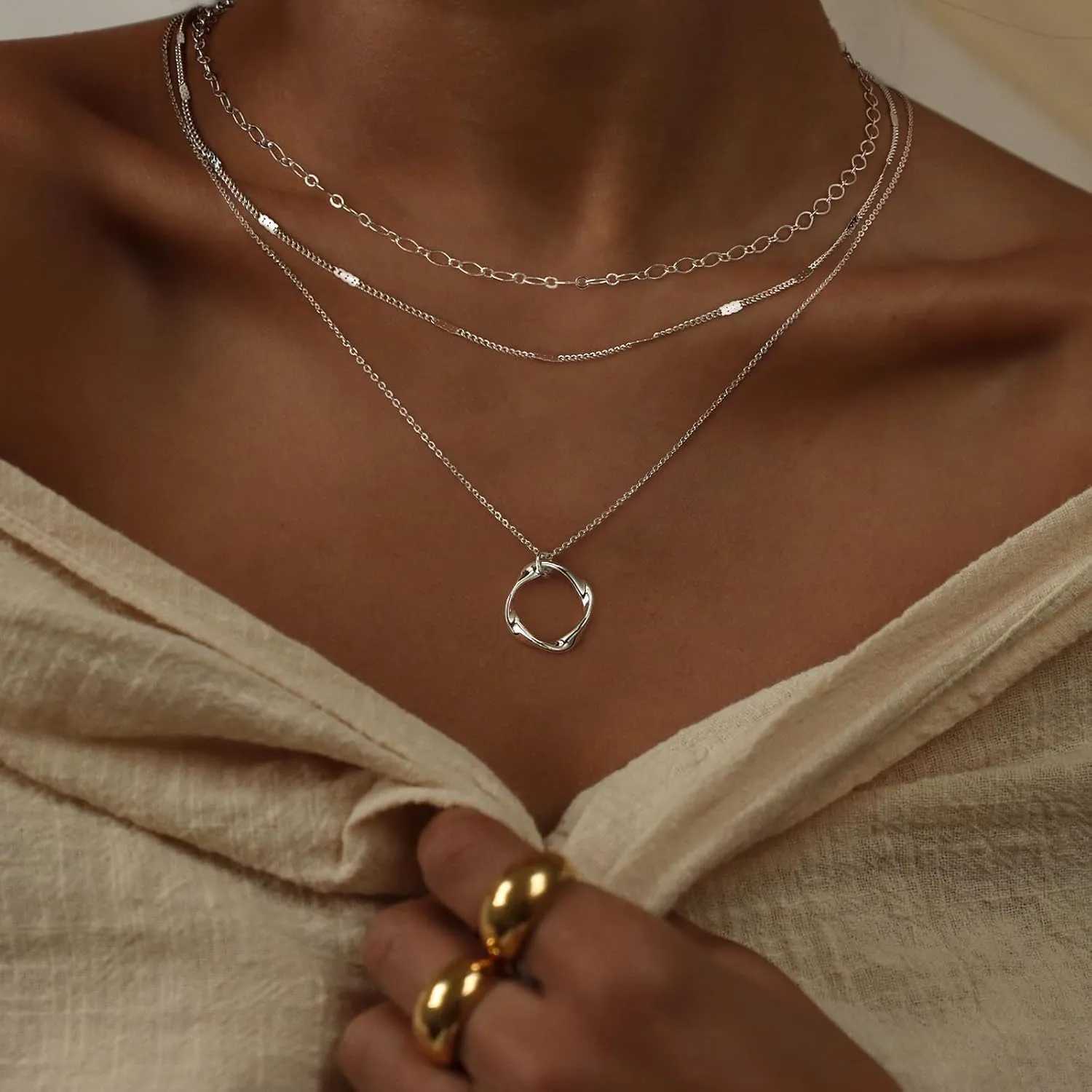 Layered Necklaces for Women,14K Gold/Silver Necklace Set Simple Layered Necklaces Herringbone Twisted Lip Chain Dainty Pendant Necklace Jewelry