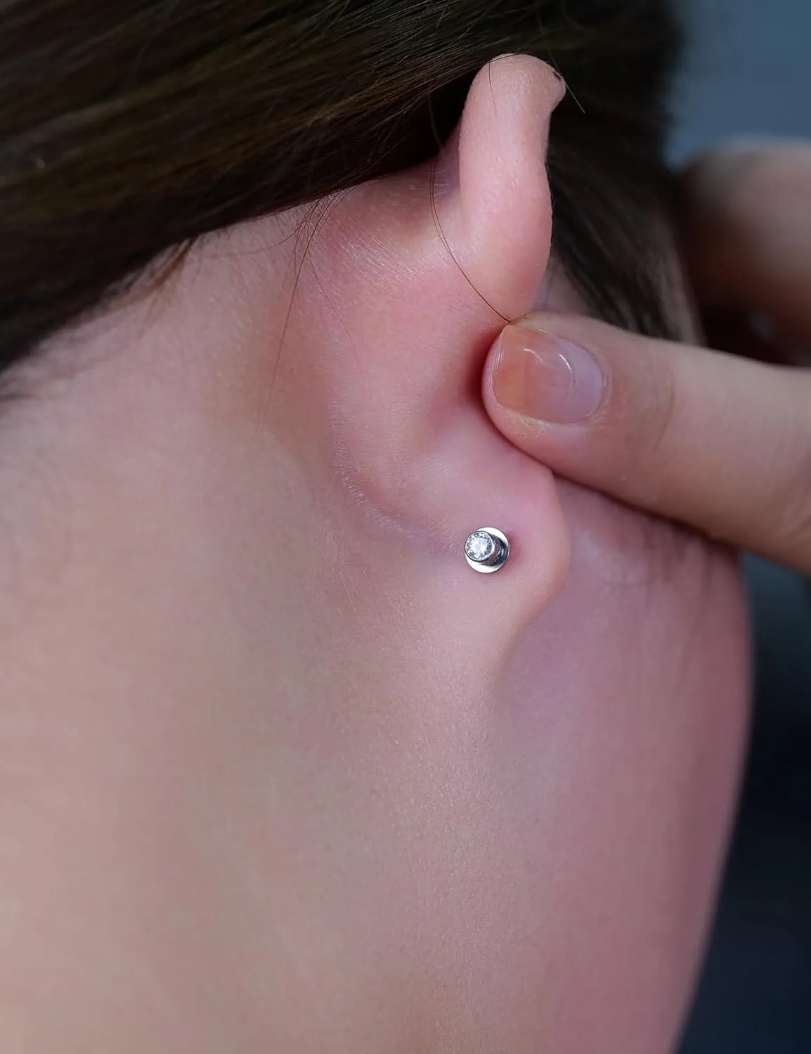 limerencia Hypoallergenic G23 Implant Grade Titanium Screw Back Earrings Tragus 20G Helix F136 Piercing Post for Sensitive Ears Cartilage
