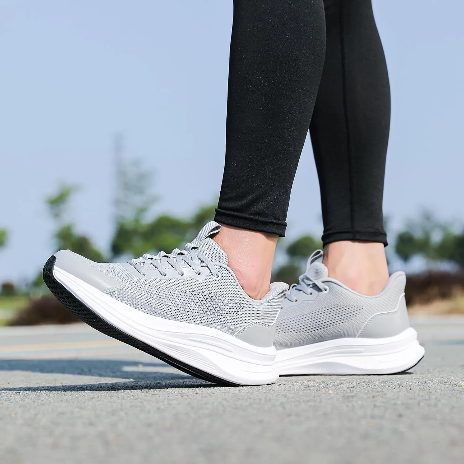 Men's Slip On Walking Shoes Comfortable Tennis Breathable Mesh Work Shoes Athletic Gym Non Slip Running Workout Training Fashion Sneakers