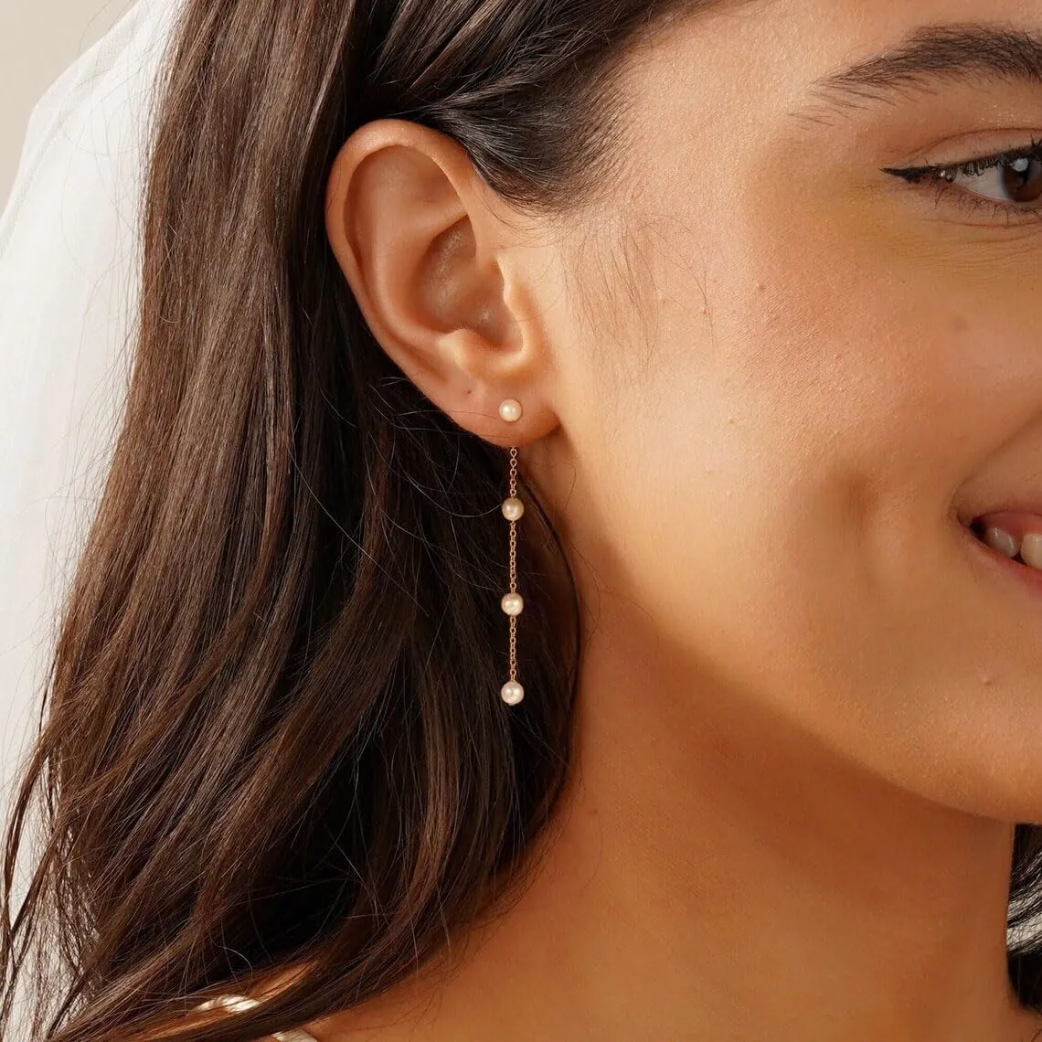 Pearl Drop Earrings for Women, Trendy 18k Gold Plated Pearl Dangle Earrings Dainty Pearl Earrings for Women Hypoallergenic Gold Tassel Earring Cute Pearl Jewelry Gifts for Her