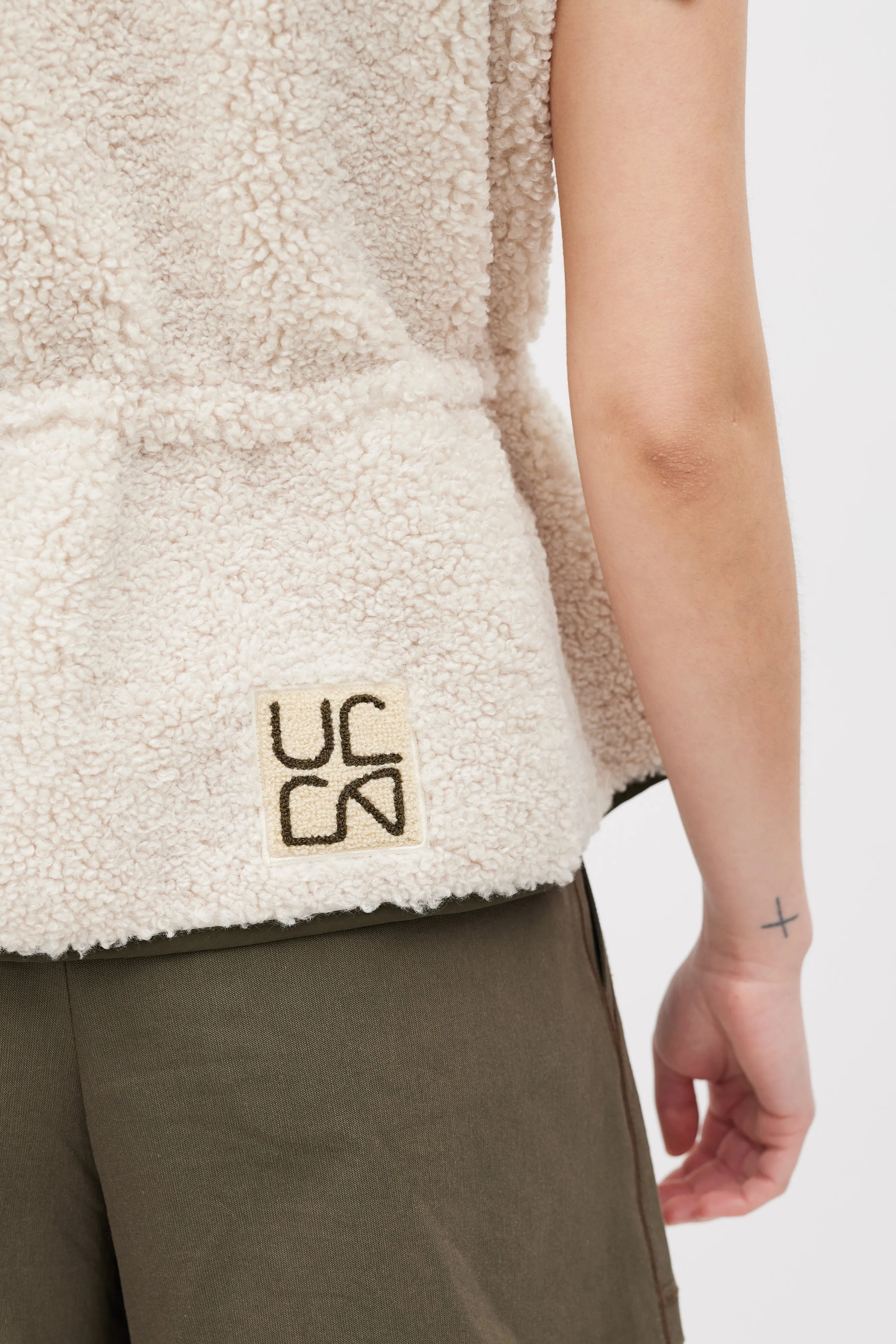 Pre Fall 2022 Green & Cream Nylon & Sherpa Vest