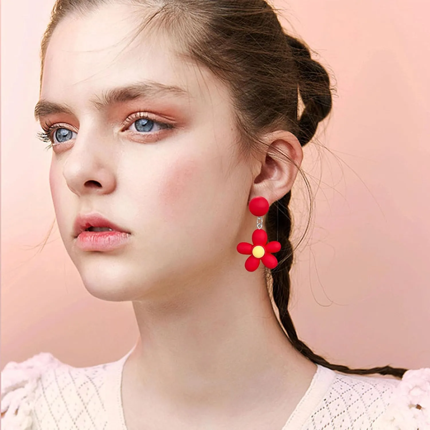Resin Daisy Flower Stud Earrings Cute Dangle Little Sun Flower Drop Earring for Women Jewelry