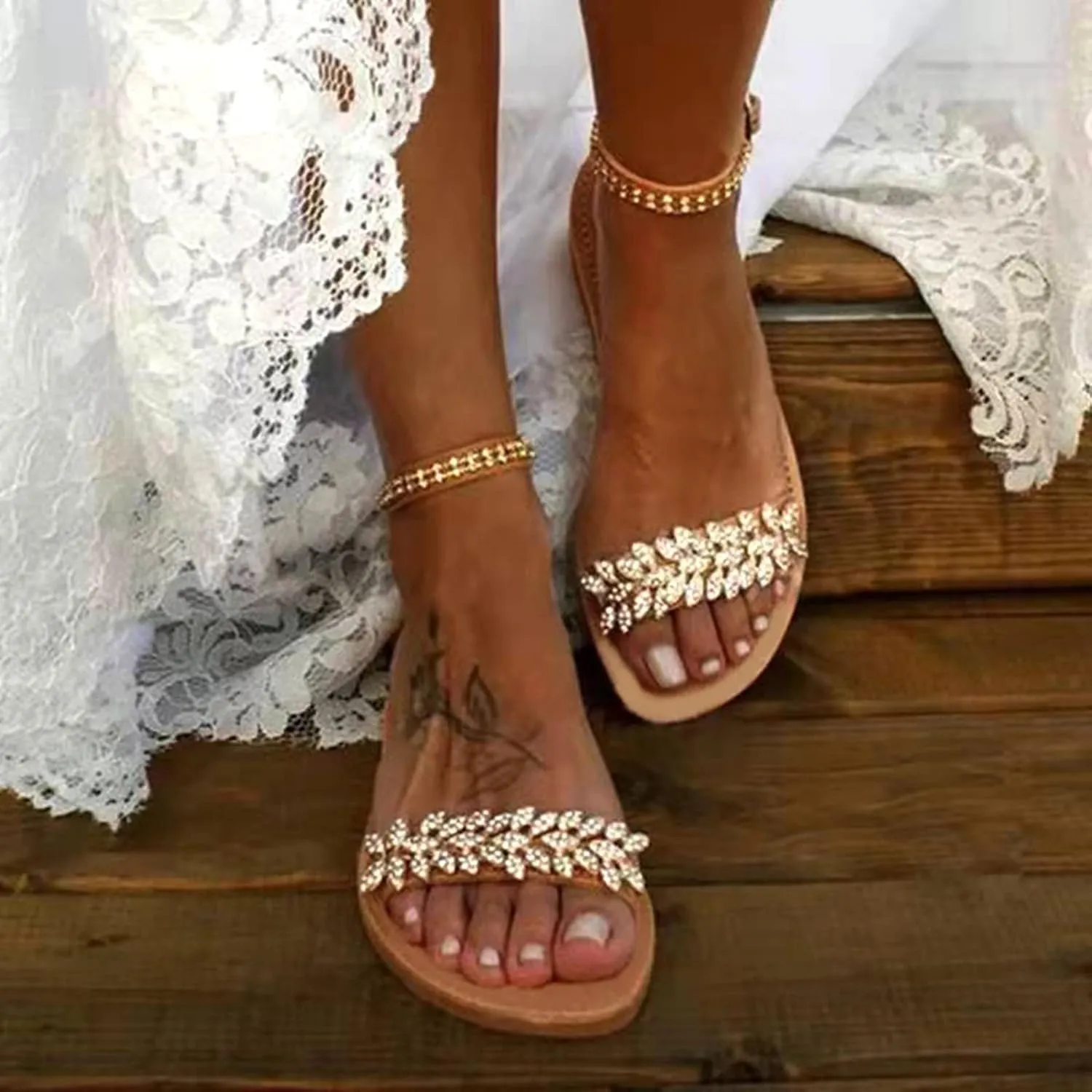 Sandals Women Comfort Flat Heel Summer Beach Sandal Slip On Casual Dress Ankle Strap Bohemian Rhinestone Sandals
