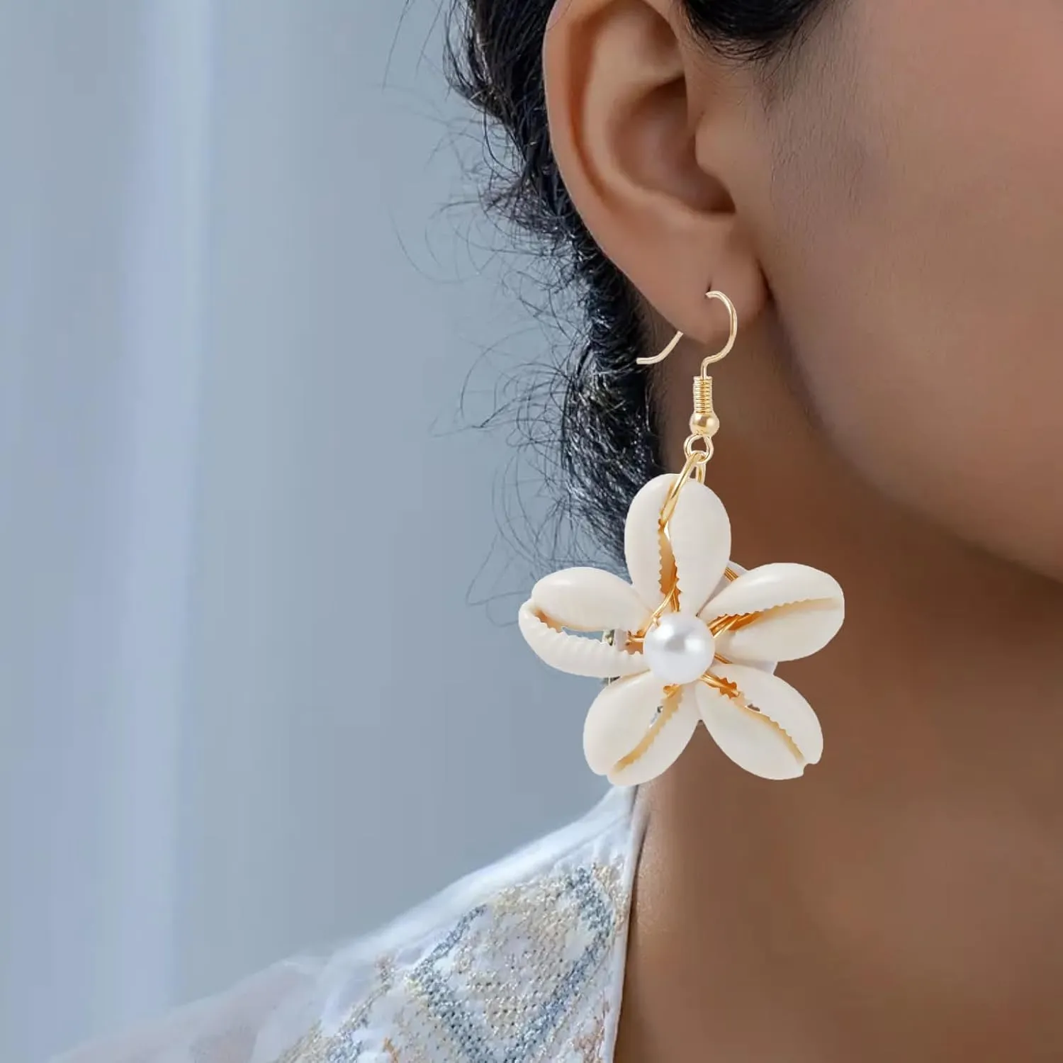 Shell Earrings for Women Natural Cowrie Seashell Earrings Summer Beach Vacation Jewelry Accessories Gifts