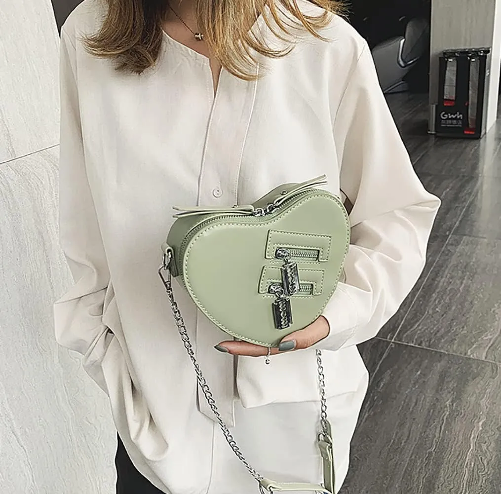 Sister Amy Women Red Heart Purse Cute Love Heart Shape Shoulder Handbag Girls Evening Clutch Bag Chain Purse