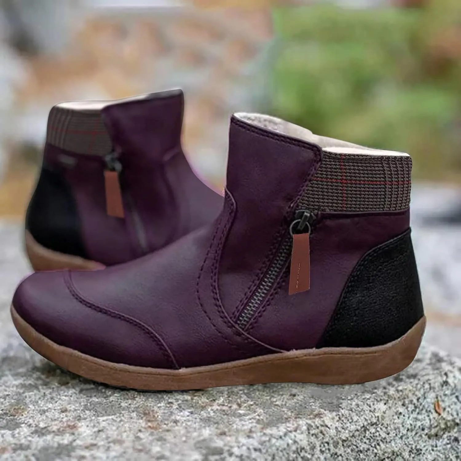 Snow Boots for Women Waterproof Leather Winter Boots Non Slip Fur Lined Booties Lightweight Slip on Ankle Boots Outdoor Sneakers Winter Shoes