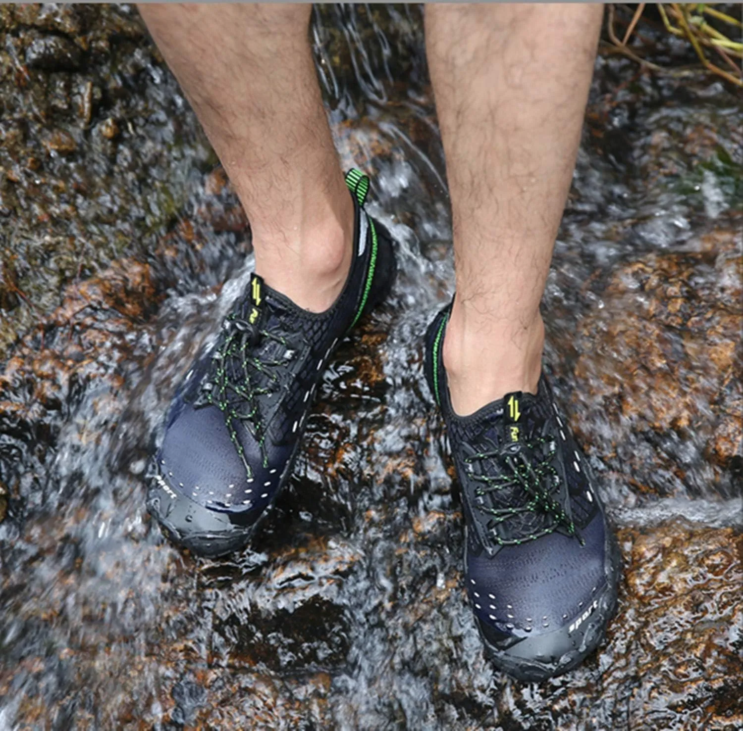 UBFEN Water Shoes Aqua Swim Shoes Mens Womens Beach Sports Quick Dry Barefoot for Boating Fishing Diving Surfing