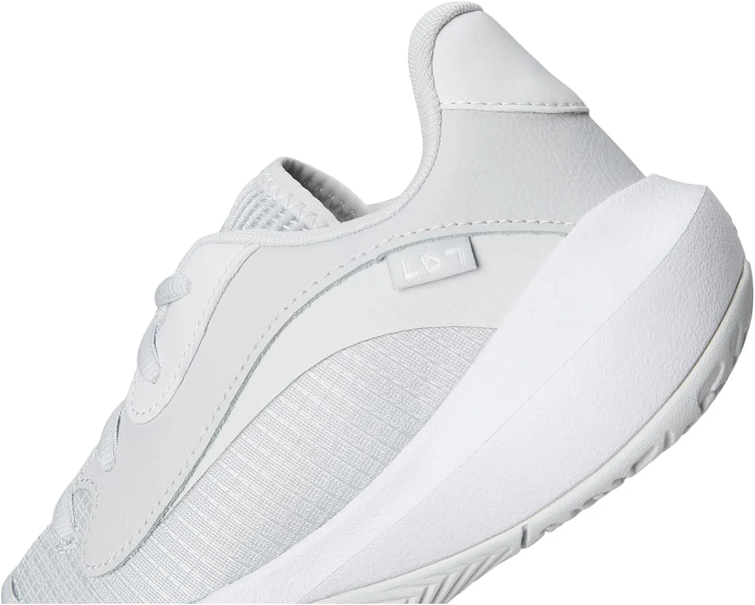 Under Armour Women's Lockdown 7 Low Sneaker