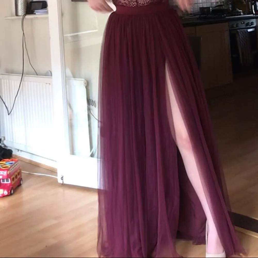 Women's Bridal Long Maxi Tulle Skirts with Side Split A Line Floor Length High Waisted Tutu for Wedding Bridesmaid Party