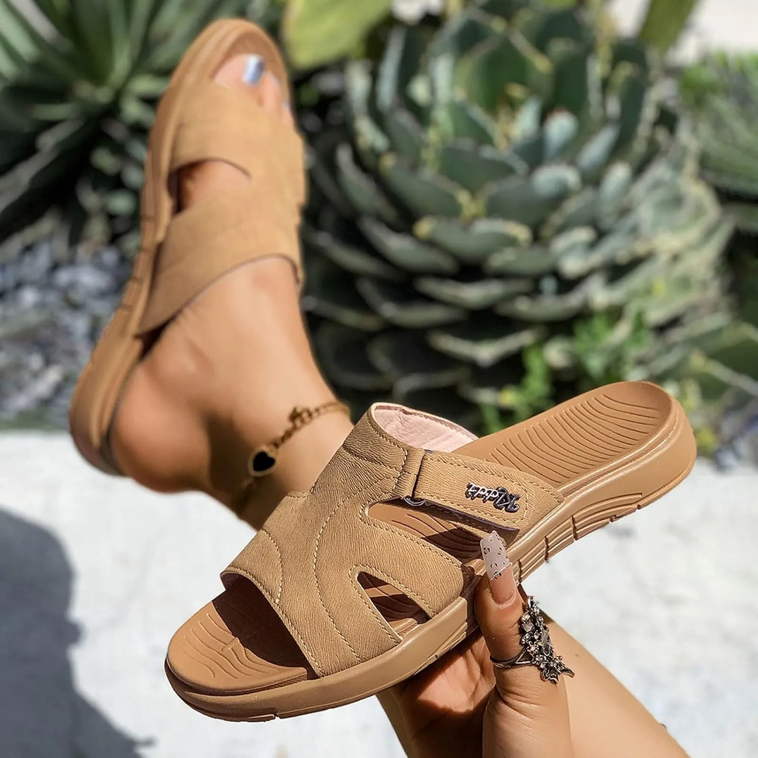 Women's Summer Slide Sandals Open Toe Flat Leather Slippers for Casual Outdoor Beach Vacation Comfortable Lightweight