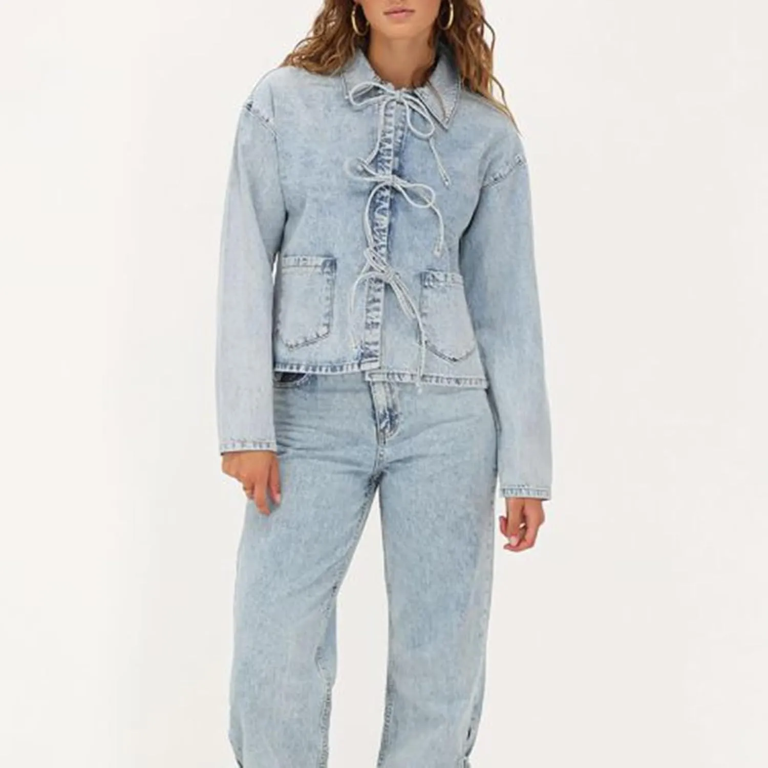 Women's Tie Front Denim Jacket Long Sleeve Turn Down Collar Coat Shacket Tops Shirt Jean Biker Coat Trucker Jacket