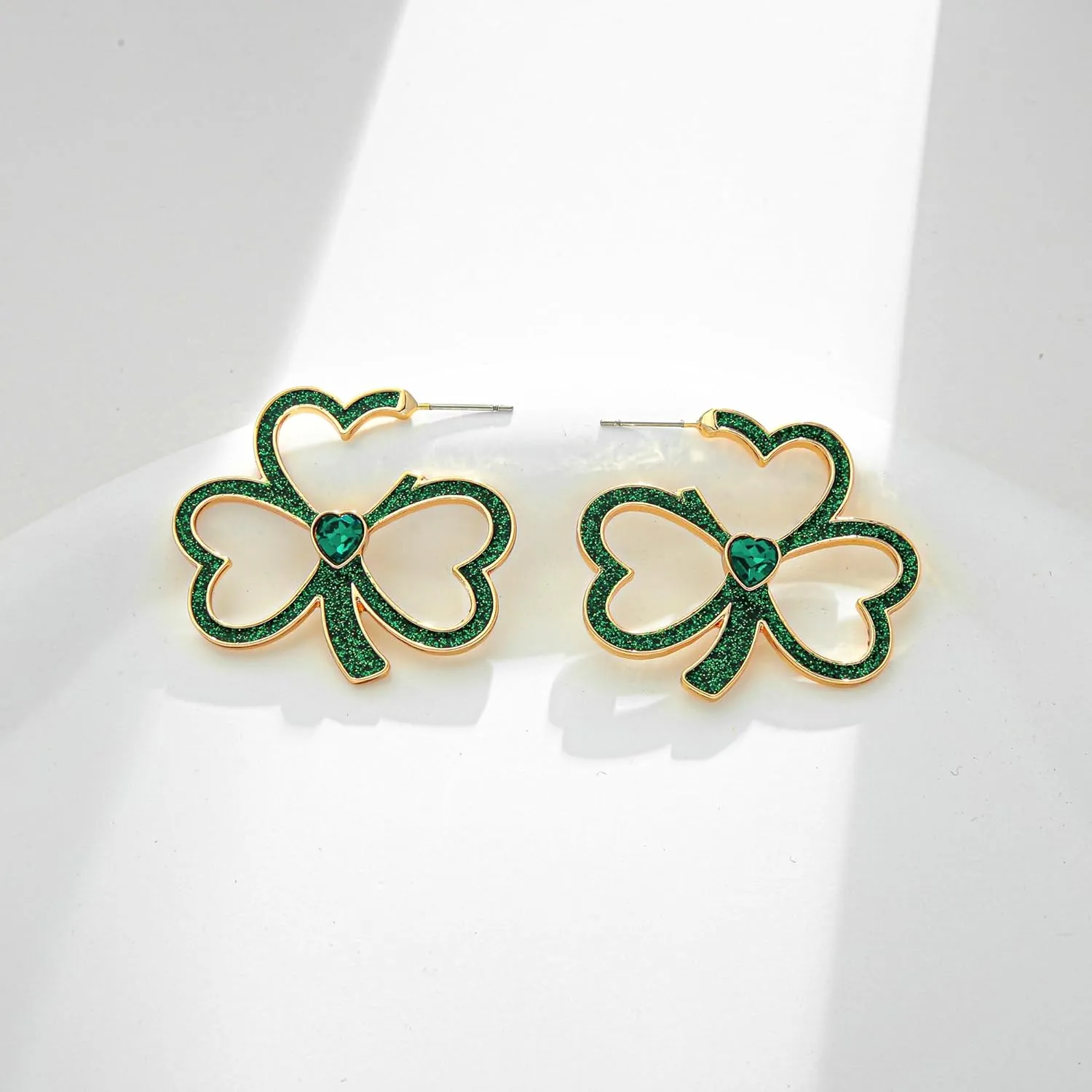 WOWORAMA St Patrick's Day Earrings for Women Green Shamrock Drop Dangle Earrings Lucky Leaf Clover Earrings Irish Holiday Earrings Jewelry