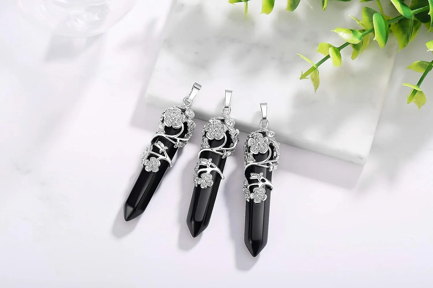 XIANNVXI Crystal Necklace Flower Wrapped Point Pendant Necklaces Reiki Healing Crystals Stone Necklaces Gemstone Quartz Jewelry for Women