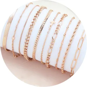 XIANNVXI Gold Bracelets Stack for Women Dainty Bracelets Thin Gold Bracelets Gold Chain Bracelet 10Pcs Paper Clip Bracelets Set Stackable Figaro Herringbone Paperclip Bracelet Pack for Womens